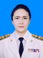 นางสาวณิชยพาพันธุ์ พันธุ์พาณิชย์