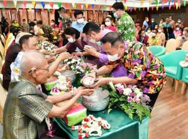 สหกรณ์จังหวัดร้อยเอ็ดนำบุคลากรสำนักงานเข้าร่วมกิจกรรมงานวันผู้สูงอายุแห่งชาติ ประจำปี 2566 ของกรมส่งเสริมสหกรณ์ ... พารามิเตอร์รูปภาพ 4